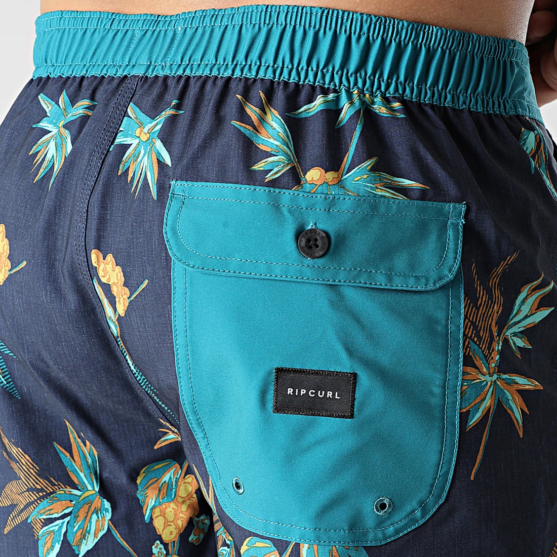Nouveau ❤️ Short De Bain Yucatan CBOVI4 Bleu Marine Floral de Rip Curl 👏 – Image 2
