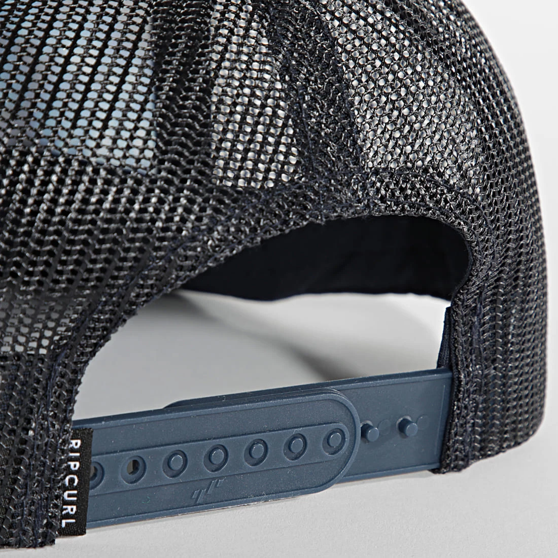 Meilleure vente ✔️ Casquette Trucker Combo Noir Bleu Marine de Rip Curl 🥰 – Image 3