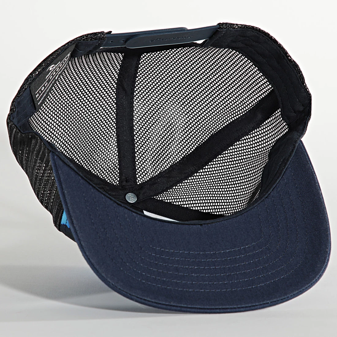 Meilleure vente ✔️ Casquette Trucker Combo Noir Bleu Marine de Rip Curl 🥰 – Image 4