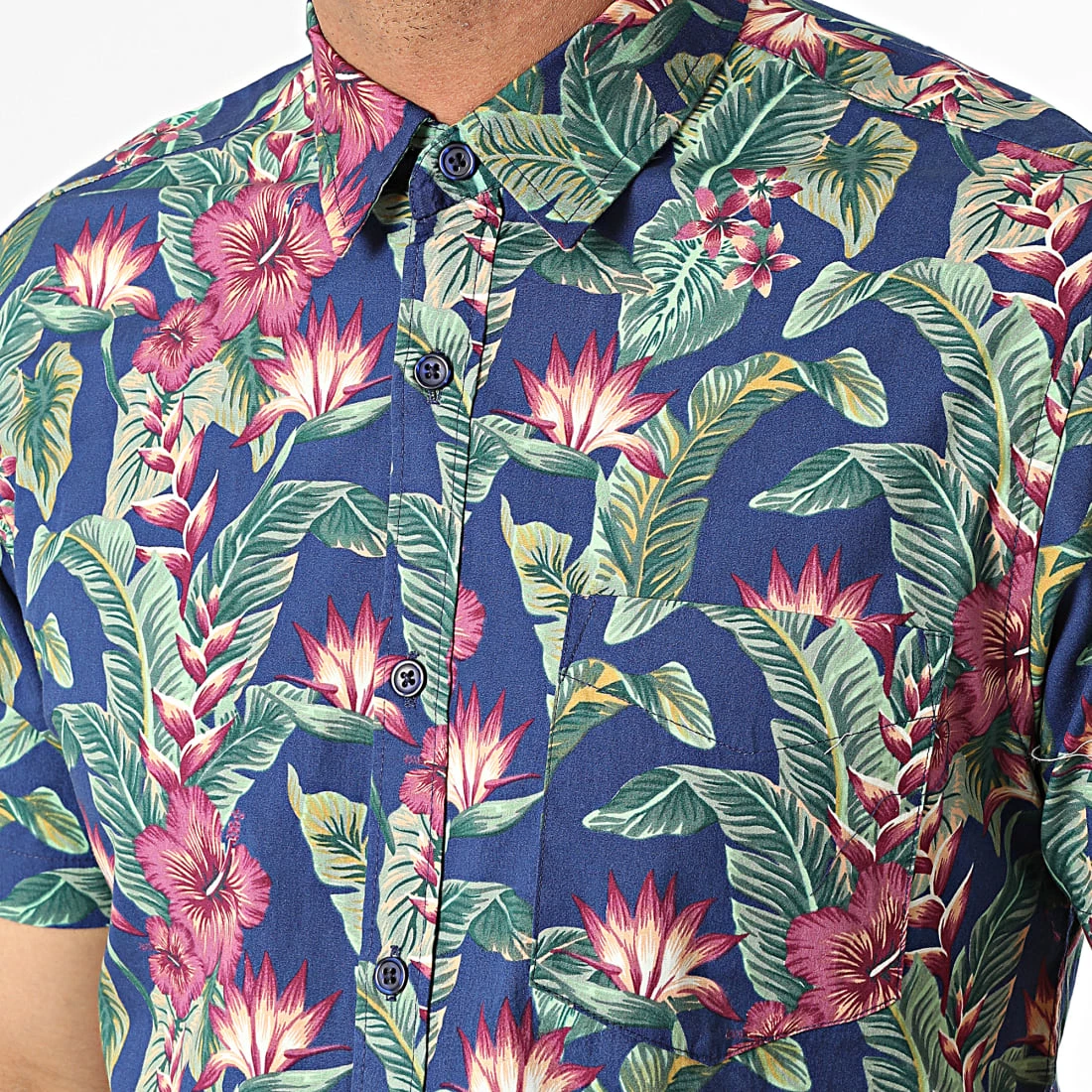 Tout neuf 🔥 Chemise A Manches Courtes Pesquero Bleu Marine Vert Violet Floral de Tokyo Laundry ✨ – Image 2